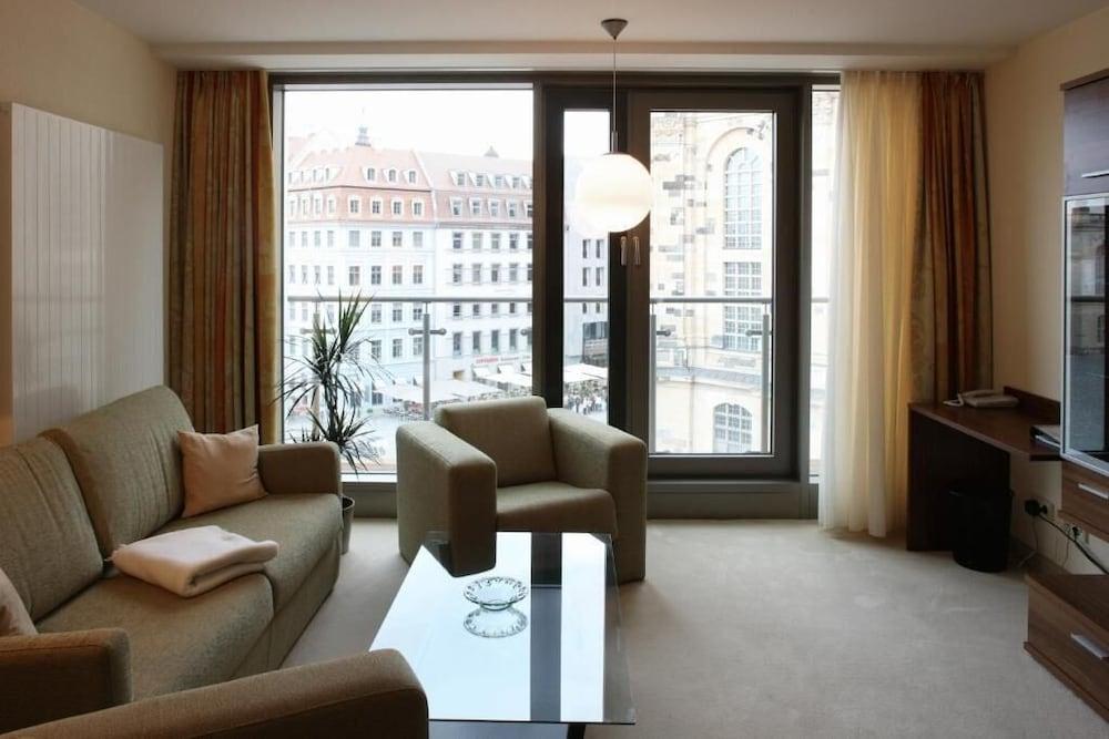 Neumarkt Aparthotel